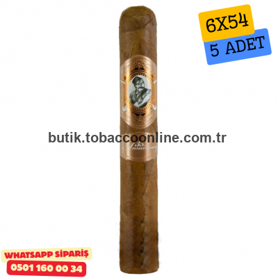 Gurkha 35th Anniversary Toro 5'li Puro Paket Gurkha 35th Anniversary Toro 5'li Puro Paket